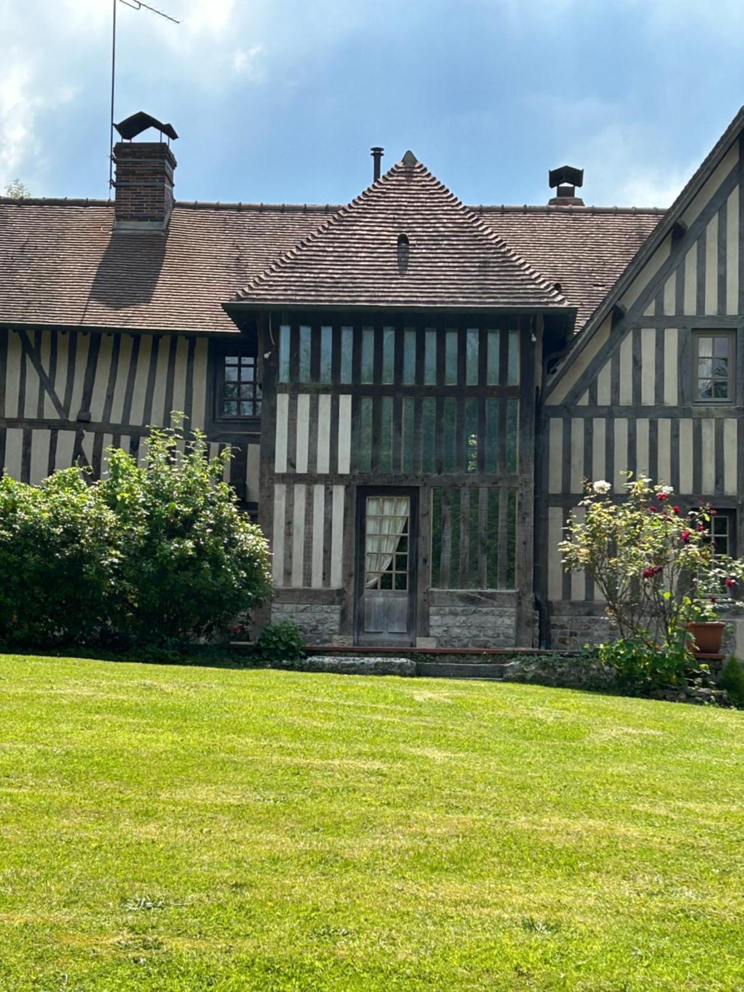 Les Hortensias Manerbe Exterior photo